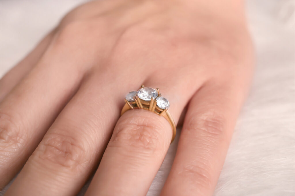 three-stone-custom-ring-design